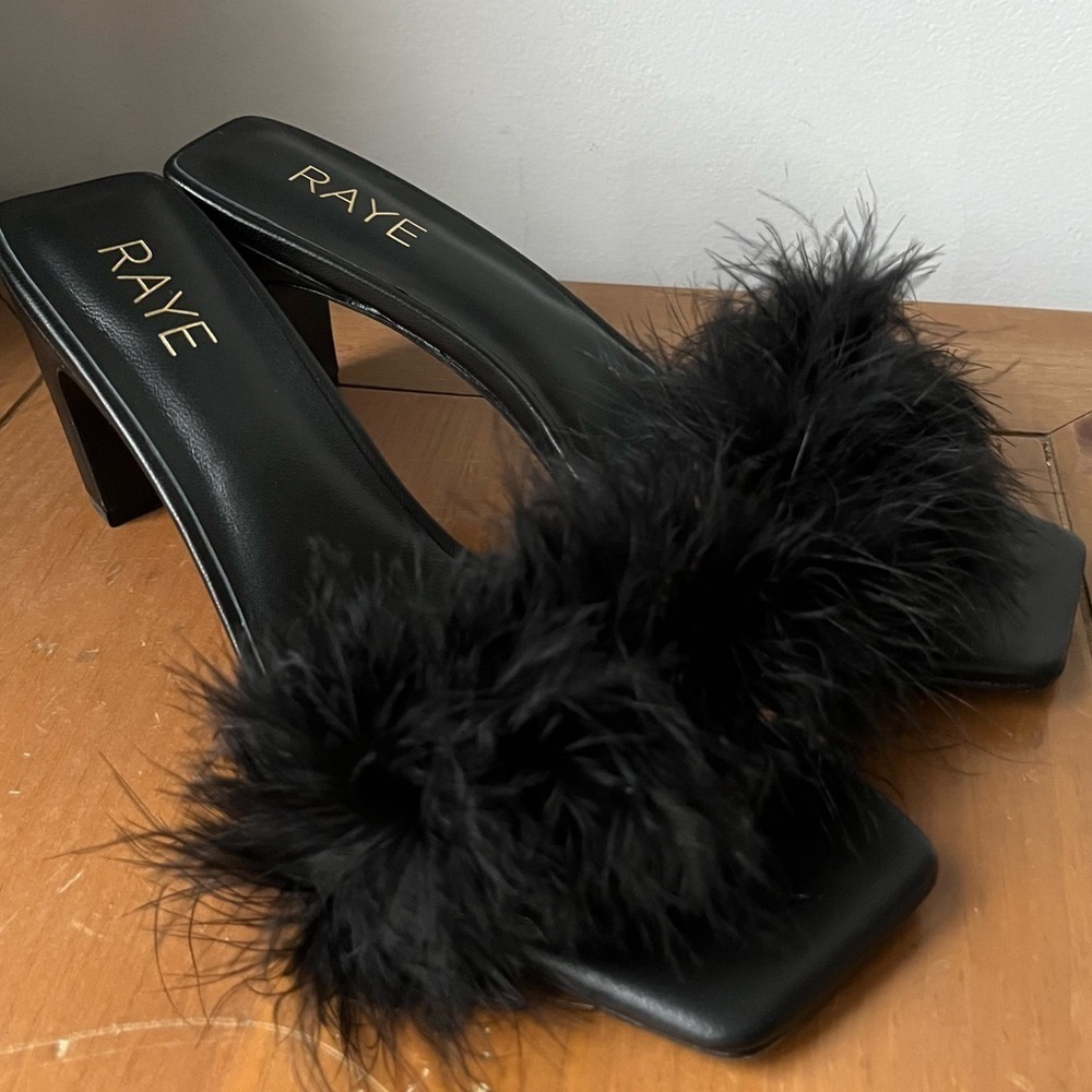 RAYE Revolve Women’s Dita Heel Black Leather Turkey Feather Upper Toe Slip On 10 - Picture 4 of 14
